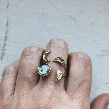 Moon Phase Sculpture Ring - minbolu