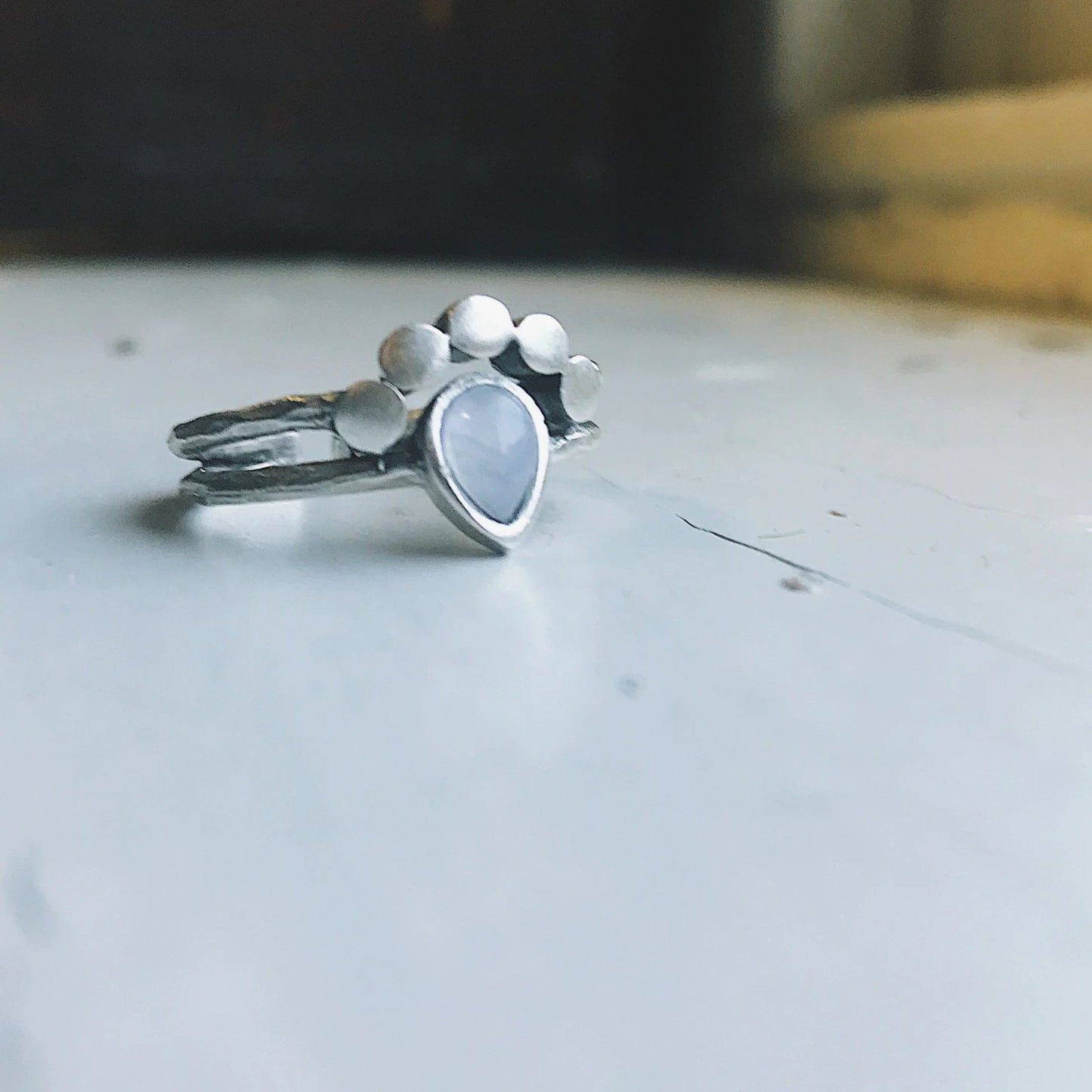 Moondrop Moonstone Ring - minbolu -