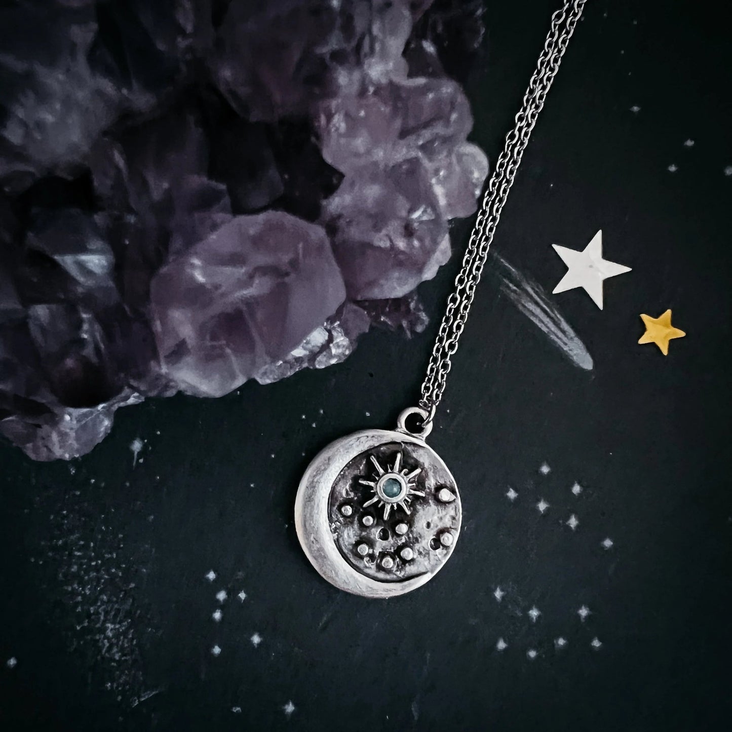 North Star Pendant Necklace with Opal - minbolu