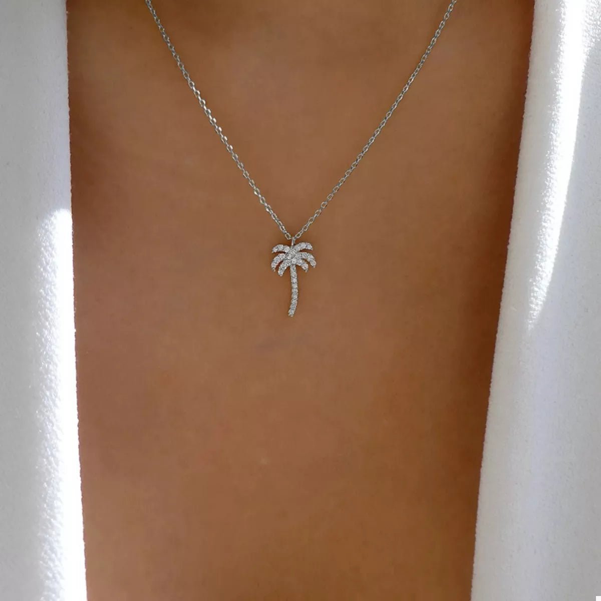 Palm Tree Pendant Necklace - Gold & Silver Plated Women's Jewelry - minbolu -