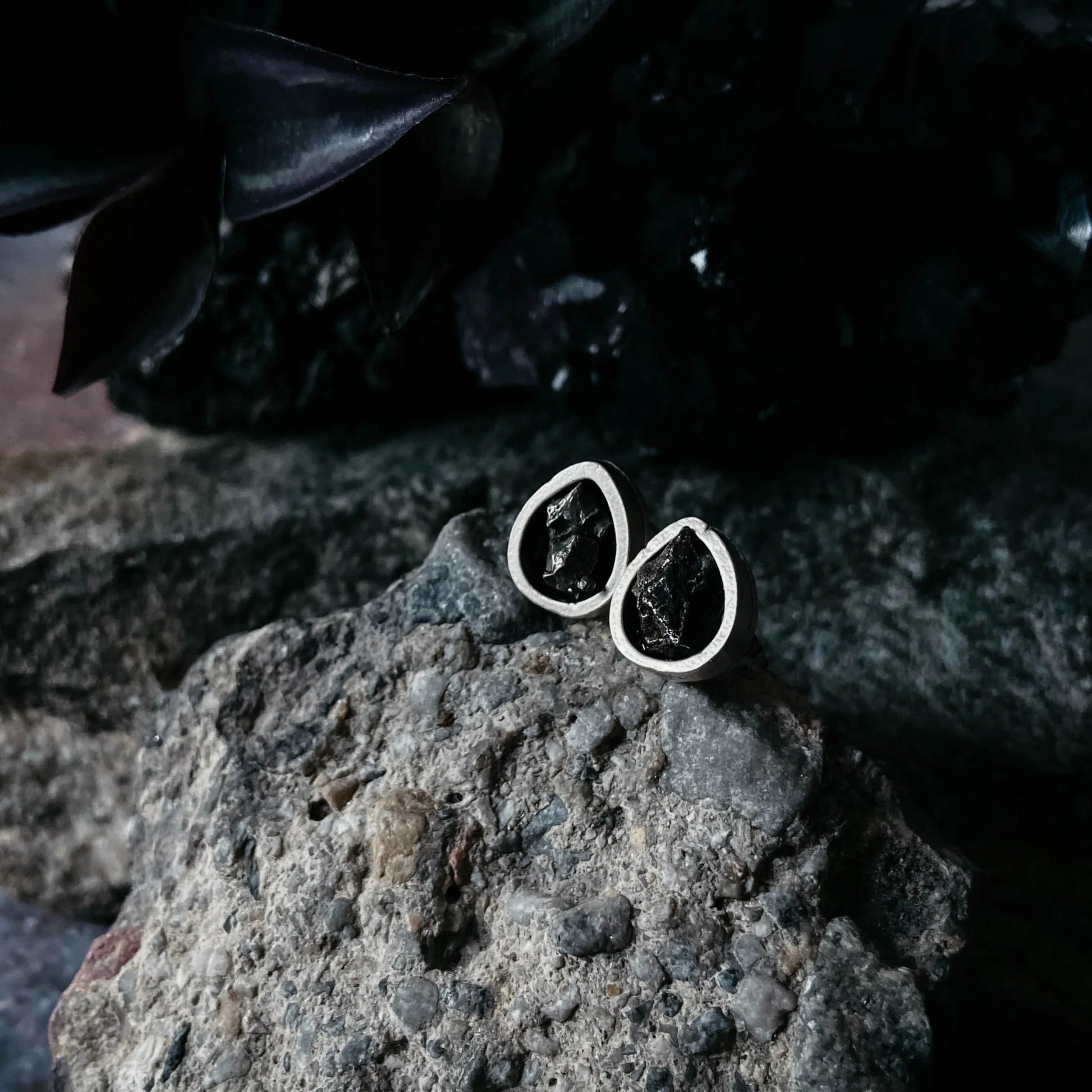Pear Shaped Teardrop Meteorite Stud Earrings - minbolu