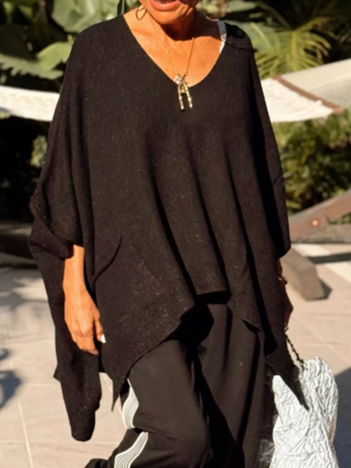 Ribbed Hem V-Neck Sweater - minbolu -