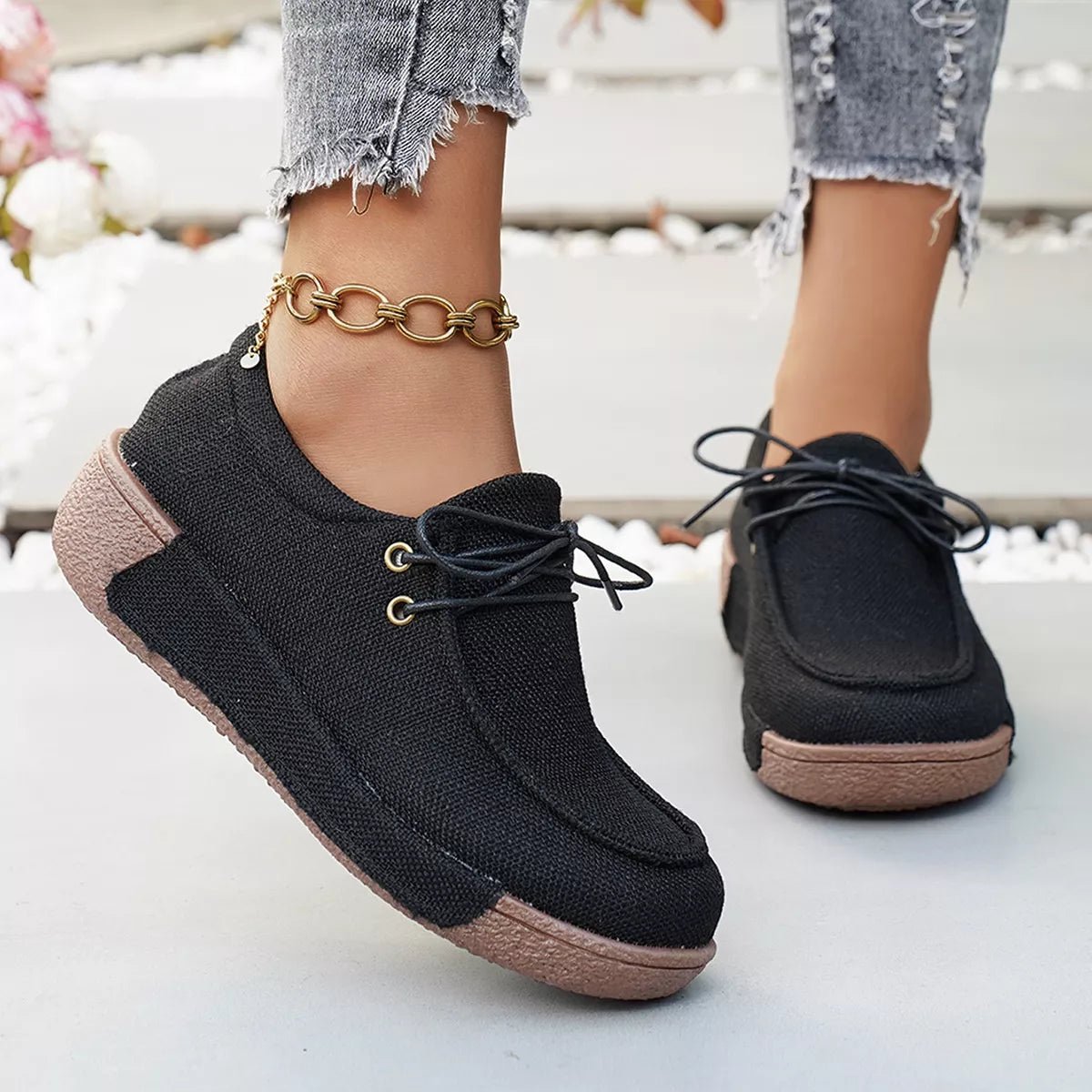 Round Toe Lace-Up Sneakers - minbolu -