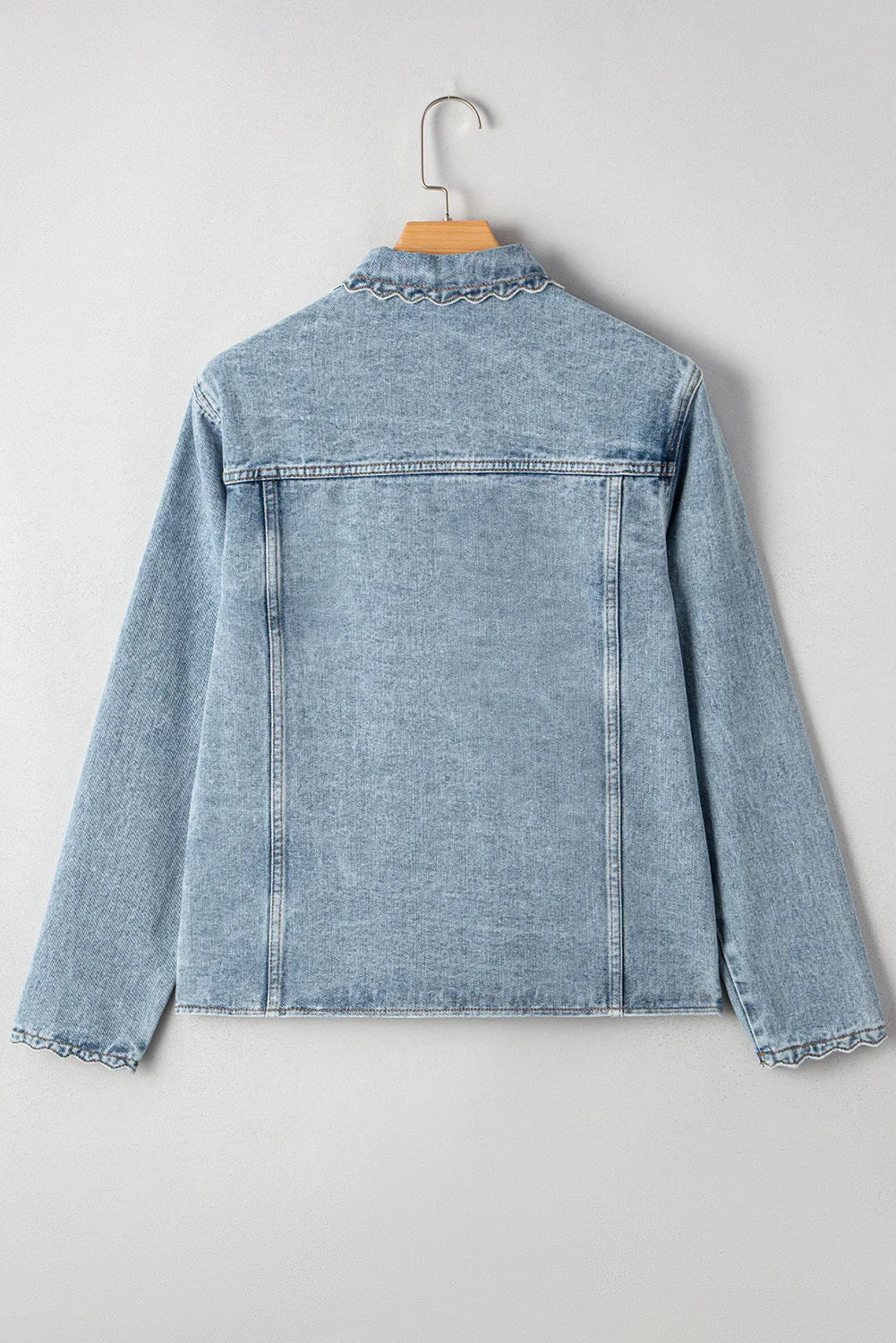 Scallop Collar Denim Jacket – Vintage Charm Meets Modern Style - minbolu -