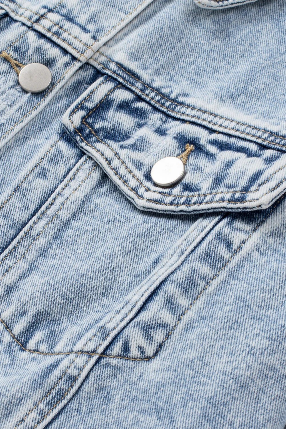 Scallop Collar Denim Jacket – Vintage Charm Meets Modern Style - minbolu