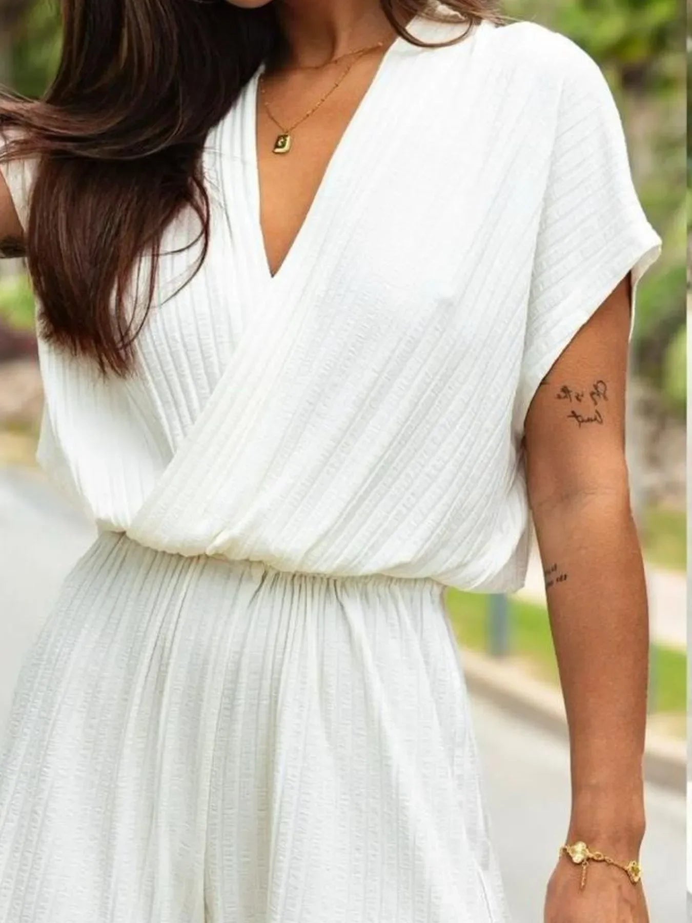 Surplice Short Sleeve Romper - minbolu