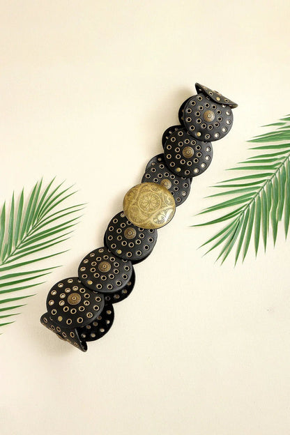 Vintage PU Leather Wide Belt - Trendy Accessory - minbolu